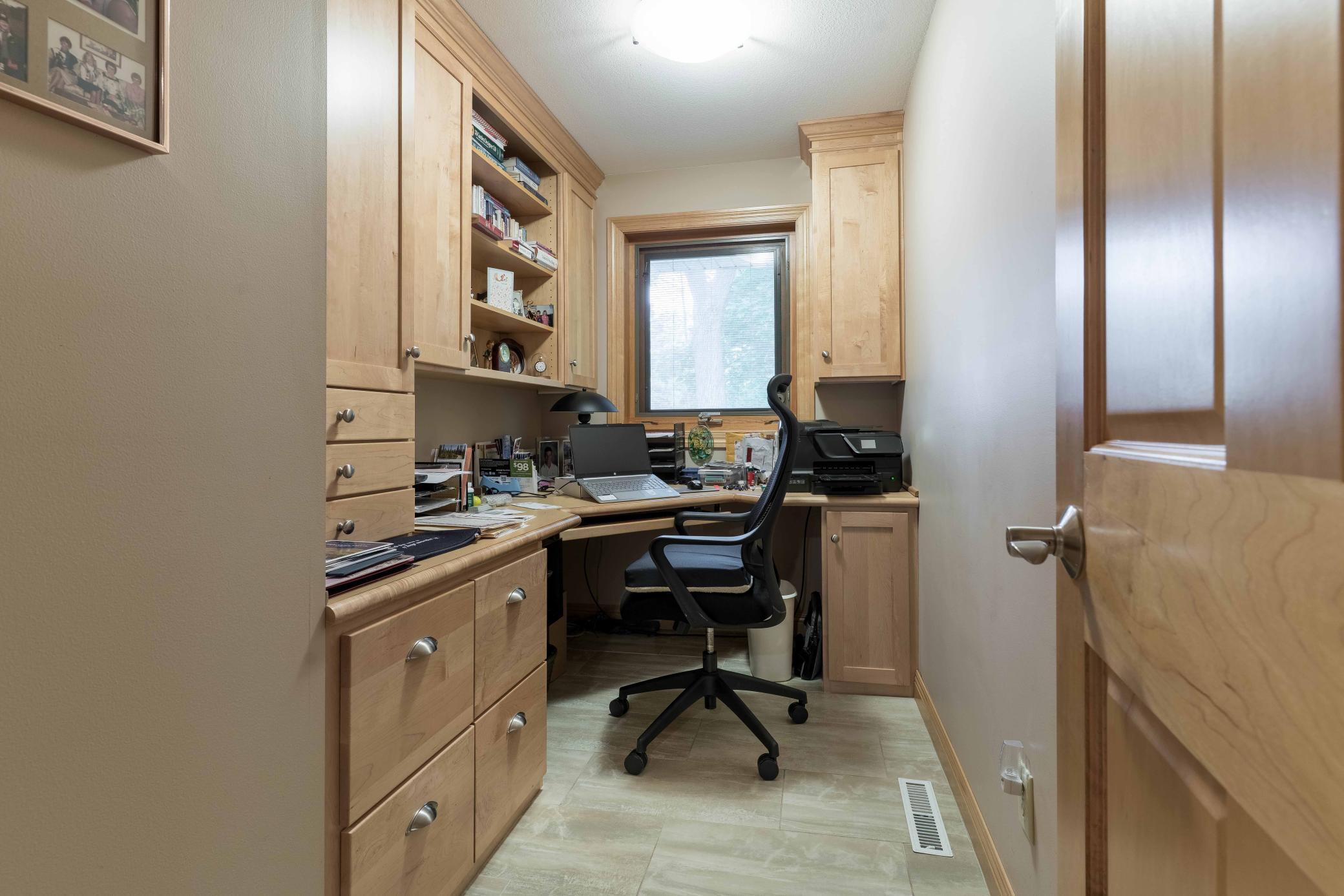 Main Level Office