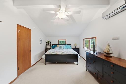 12054 Indian Beach Road, Spicer, MN 56288