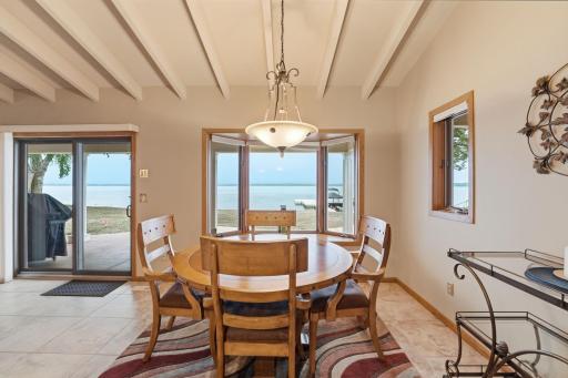 12054 Indian Beach Road, Spicer, MN 56288