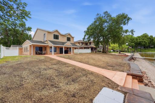 12054 Indian Beach Road, Spicer, MN 56288