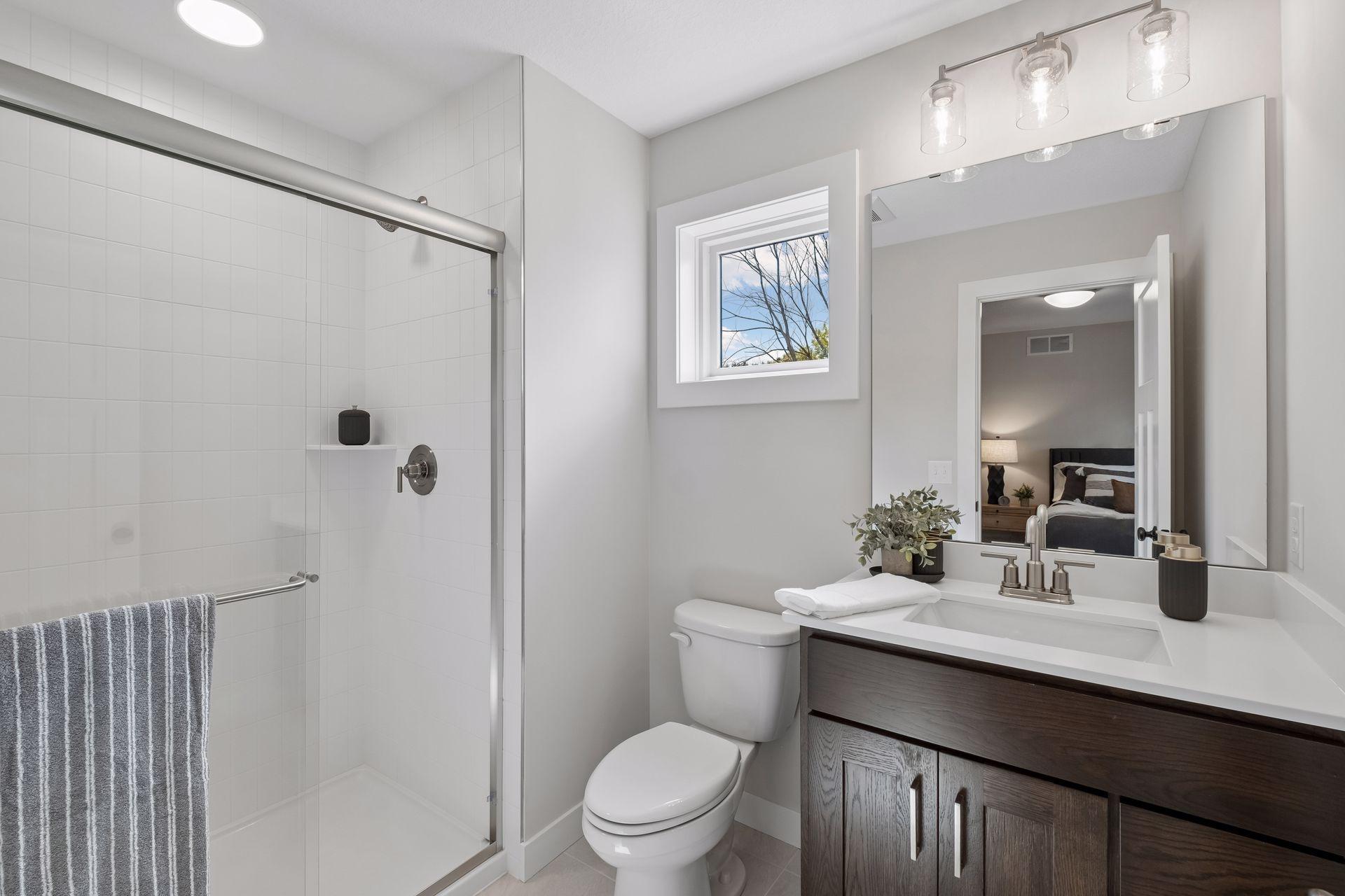 Junior Suite 3/4 Bath