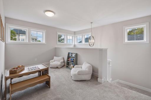 7356 Ambercrest Curve, Inver Grove Heights, MN 55077