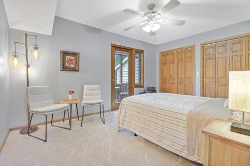 8141 Maplewood Terrace, Chanhassen, MN 55317