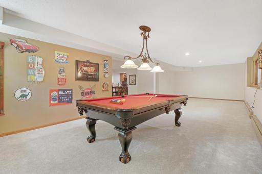 8141 Maplewood Terrace, Chanhassen, MN 55317