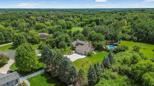 8141 Maplewood Terrace, Chanhassen, MN 55317