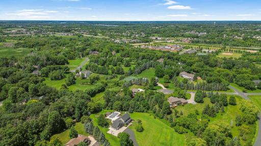 8141 Maplewood Terrace, Chanhassen, MN 55317