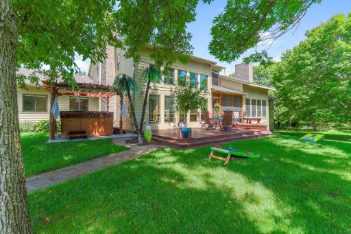 8141 Maplewood Terrace, Chanhassen, MN 55317