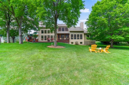 8141 Maplewood Terrace, Chanhassen, MN 55317