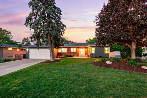 2101 Regent Avenue N, Minneapolis, MN 55422
