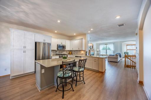 15066 Dundee Avenue, Apple Valley, MN 55124