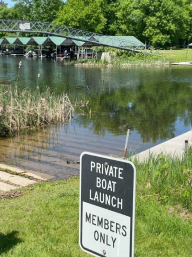 Use of private boat launch at Isle Harbor