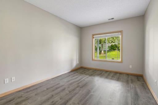 14537 Hunters Lane, Savage, MN 55378