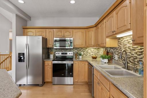 14537 Hunters Lane, Savage, MN 55378