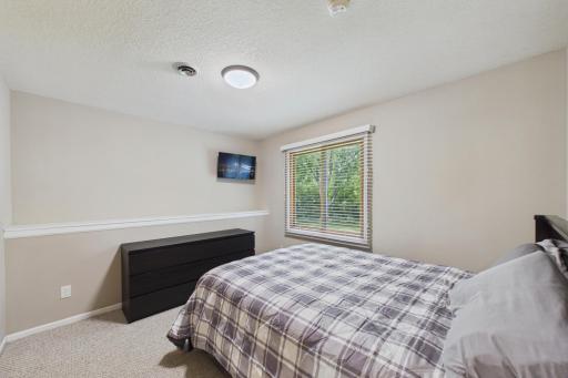 2208 Grimm Road, Chaska, MN 55318