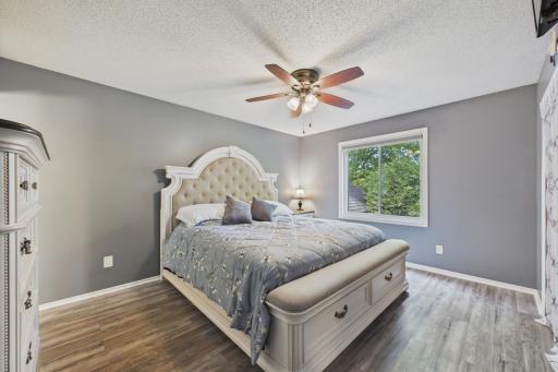 2208 Grimm Road, Chaska, MN 55318