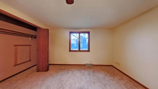159 1st Avenue S, Wood Lake, MN 56297