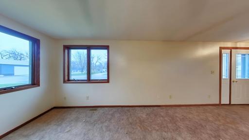 159 1st Avenue S, Wood Lake, MN 56297
