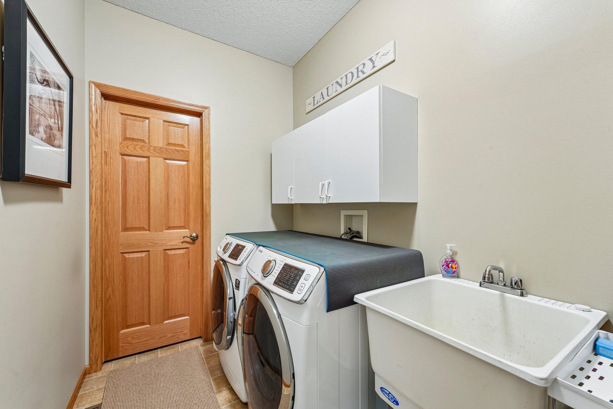 Main level laundry