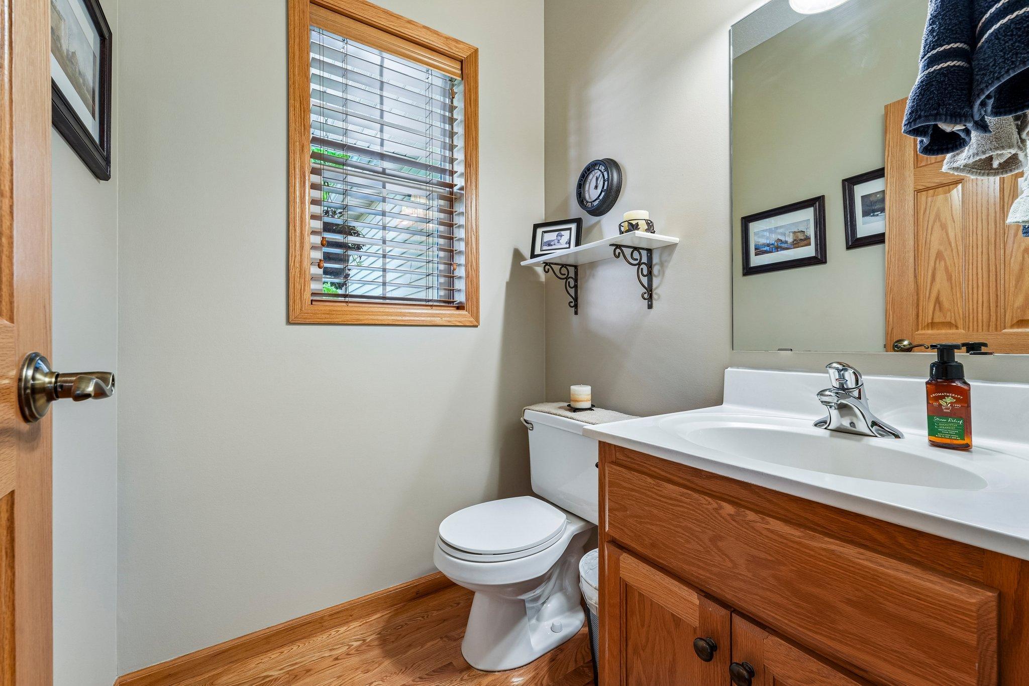 Main level powder room