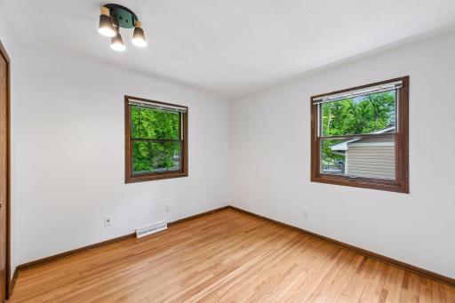 2460 Kewanee Way, Golden Valley, MN 55422