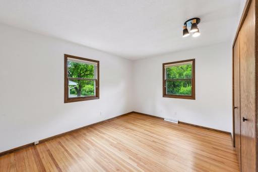 2460 Kewanee Way, Golden Valley, MN 55422