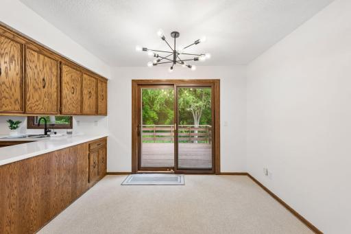 2460 Kewanee Way, Golden Valley, MN 55422