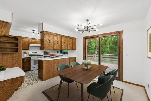 2460 Kewanee Way, Golden Valley, MN 55422