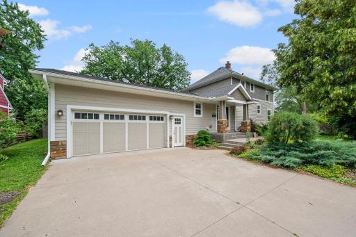 2943 Xenwood Avenue S, Saint Louis Park, MN 55416