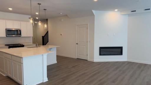 14943 Avondale View, Rosemount, MN 55068