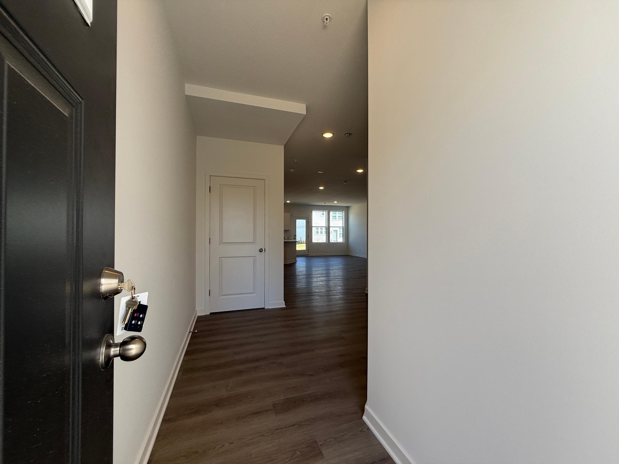 Private Foyer Enterance