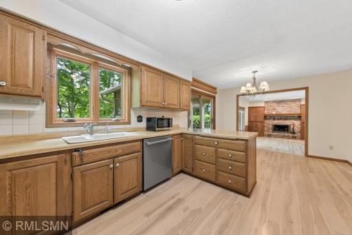 11730 27th Avenue N, Minneapolis, MN 55441