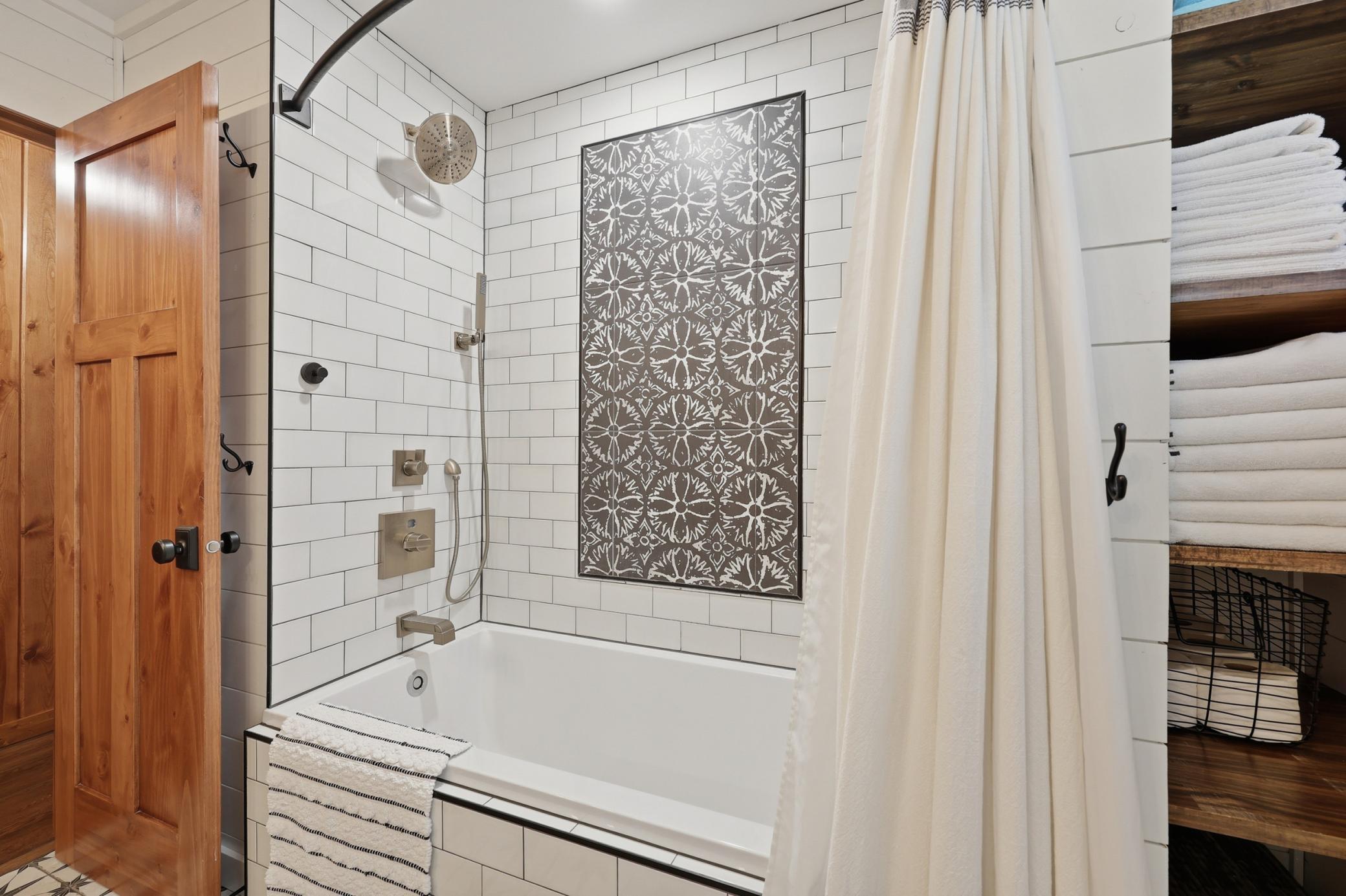 Full Bath Main Floor