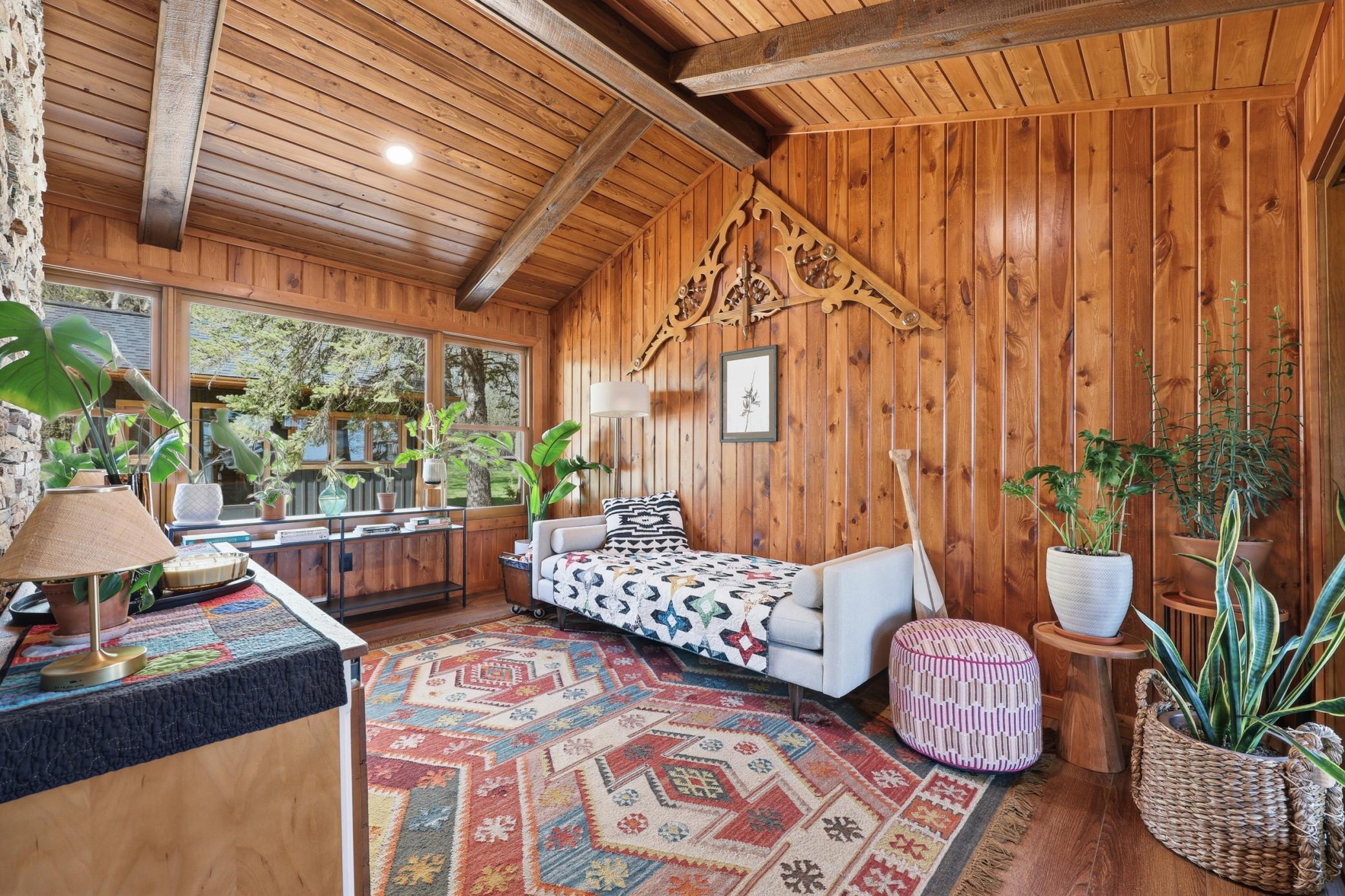Sunroom/Bonus Room