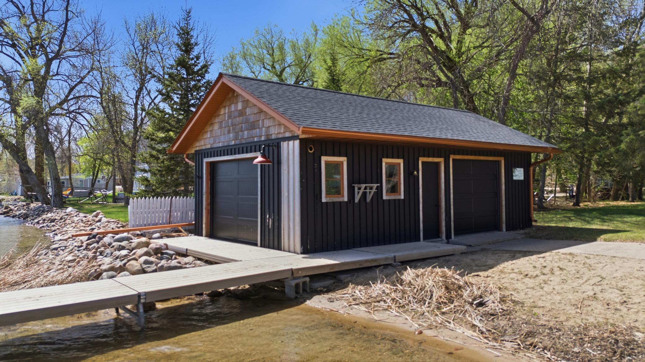 Boat House 16'x 30'