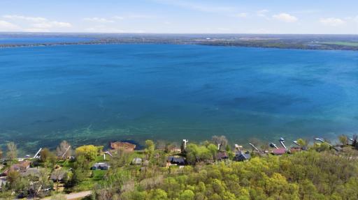 23676 S Melissa Drive, Detroit Lakes, MN 56501