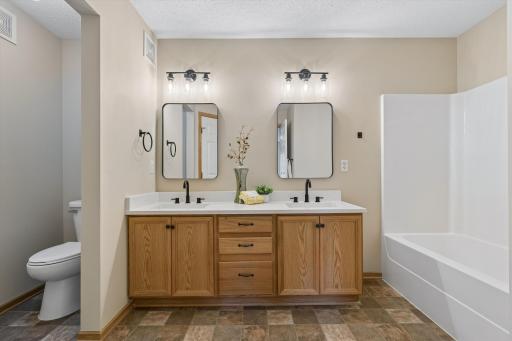 17232 Encina Path, 2705, Farmington, MN 55024