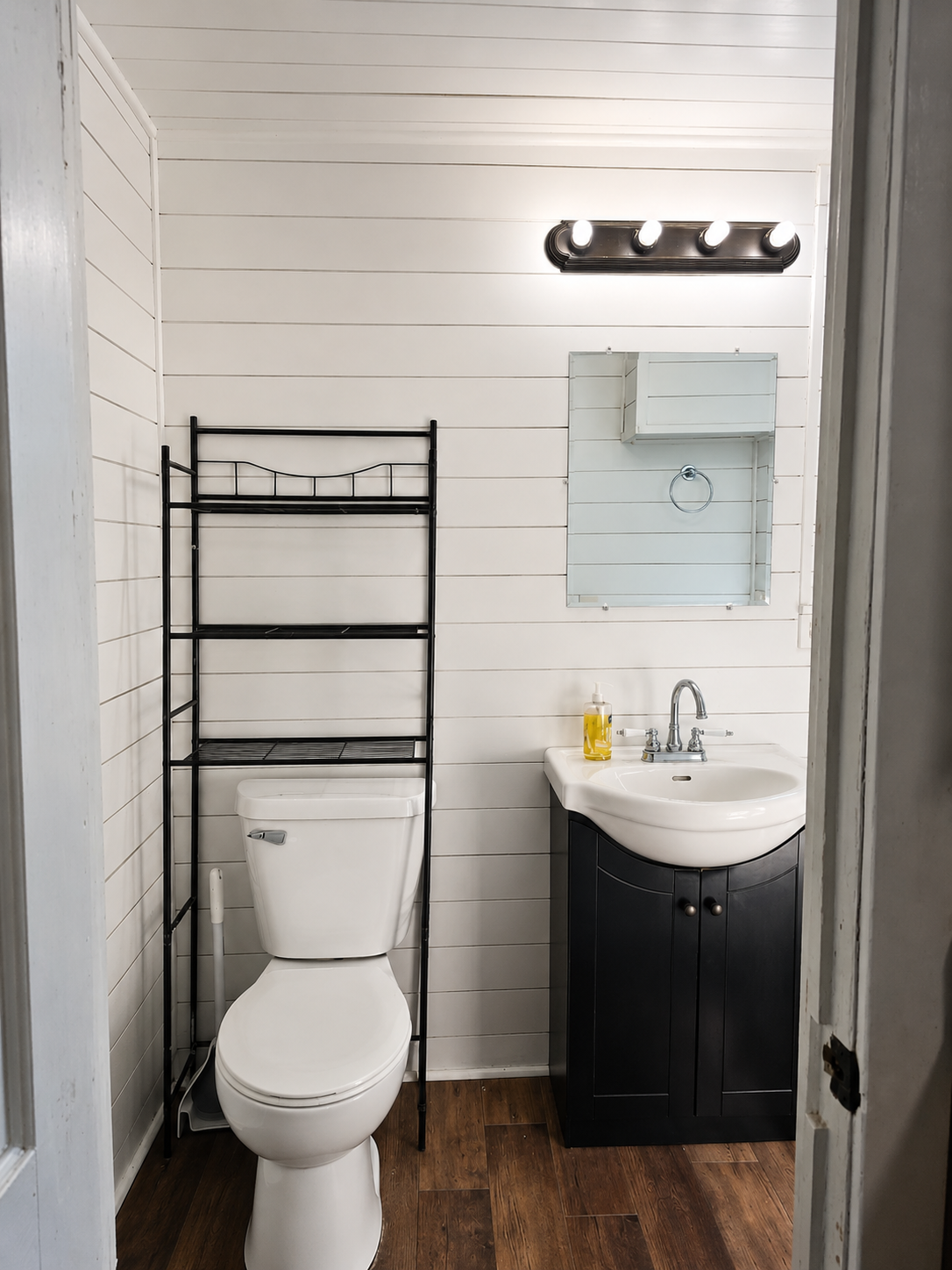 Lower Unit bath