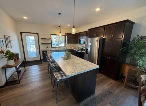 801 Golden Way NW, Isanti, MN 55040