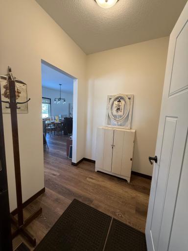 801 Golden Way NW, Isanti, MN 55040