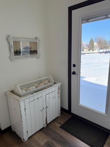 801 Golden Way NW, Isanti, MN 55040