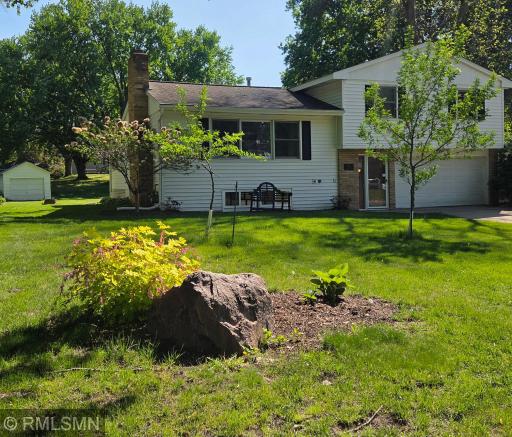 16401 Temple Drive S, Minnetonka, MN 55345