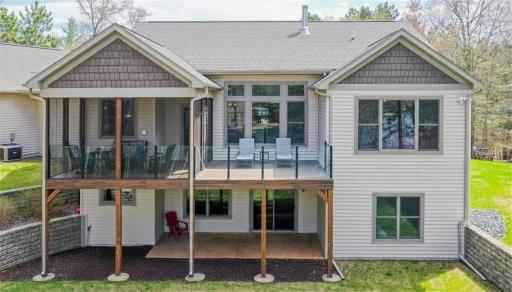 The perfect blend of indoor comfort & outdoor living