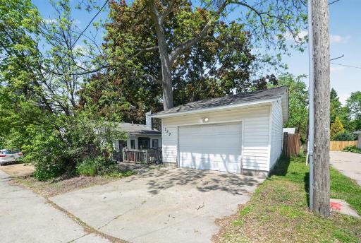 259 20th Avenue S, South Saint Paul, MN 55075