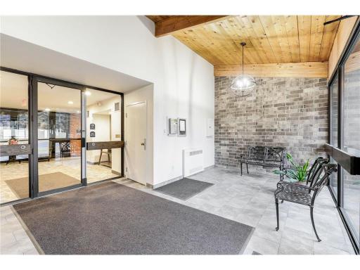 Step inside to the lovely & bright entryway to the building. (Guests are buzzed in by owners to enter for security)