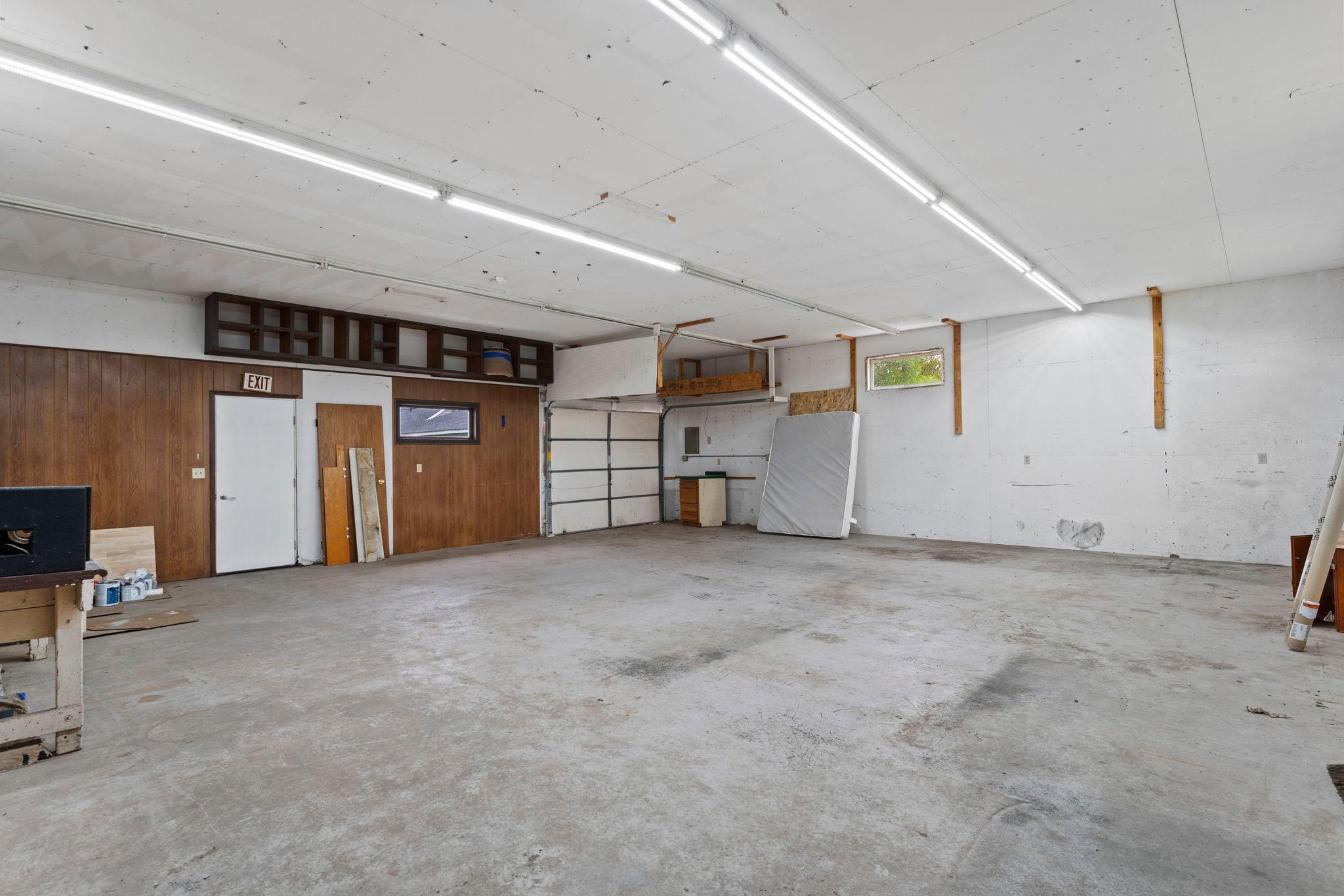32x34 heated garage