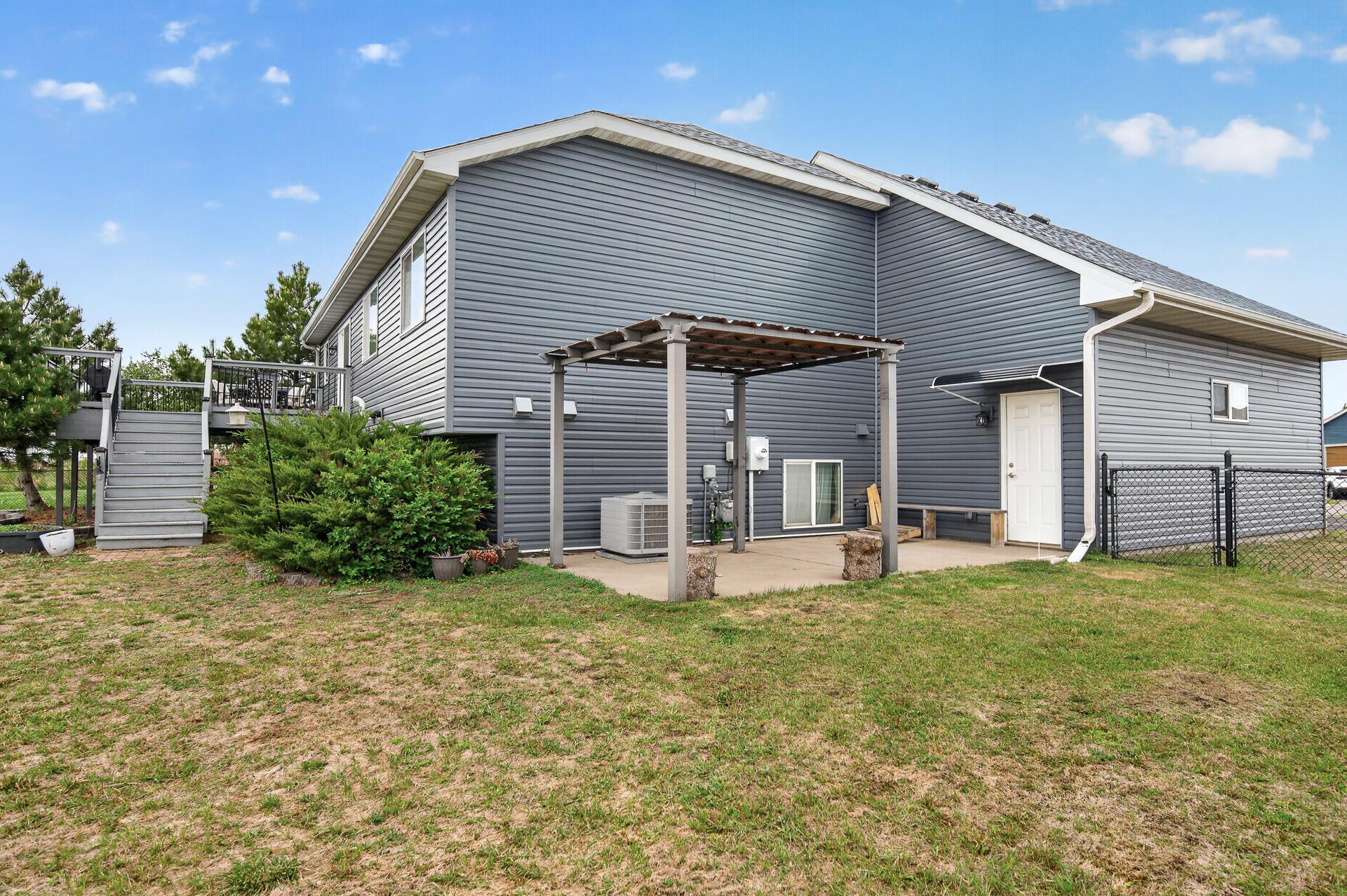51_898_Harrison_Drive51_mls.jpg