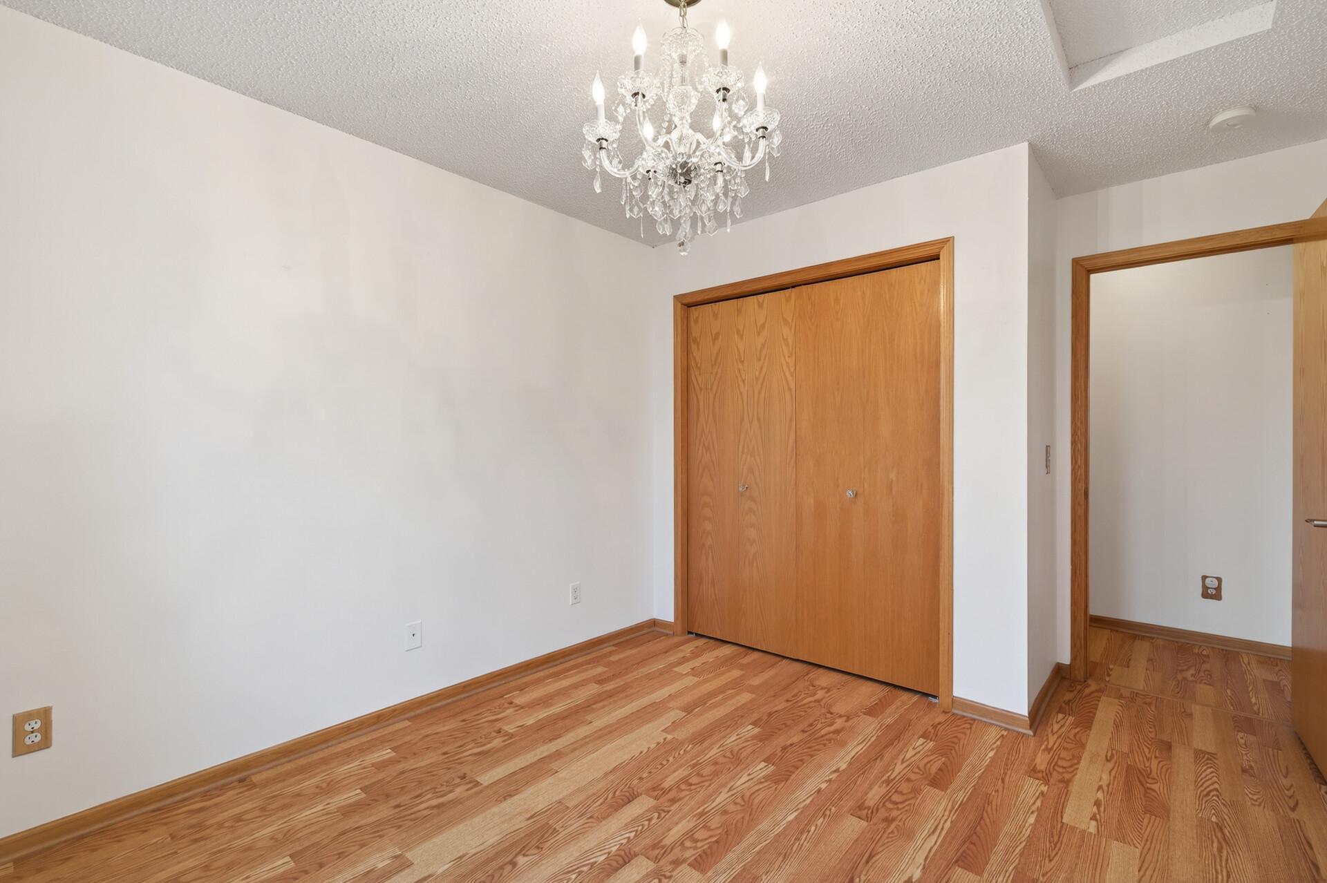 32_898_Harrison_Drive32_mls.jpg
