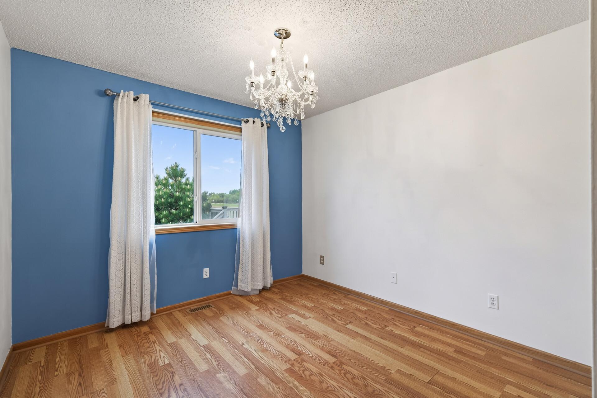 31_898_Harrison_Drive31_mls.jpg