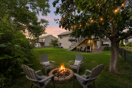 2891 Meadow Brook Drive, Saint Paul, MN 55125