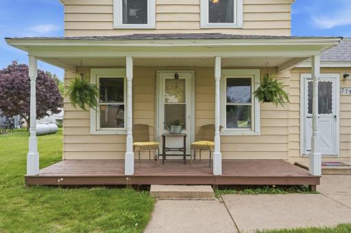 278 Chestnut Street NE, Mazeppa, MN 55956